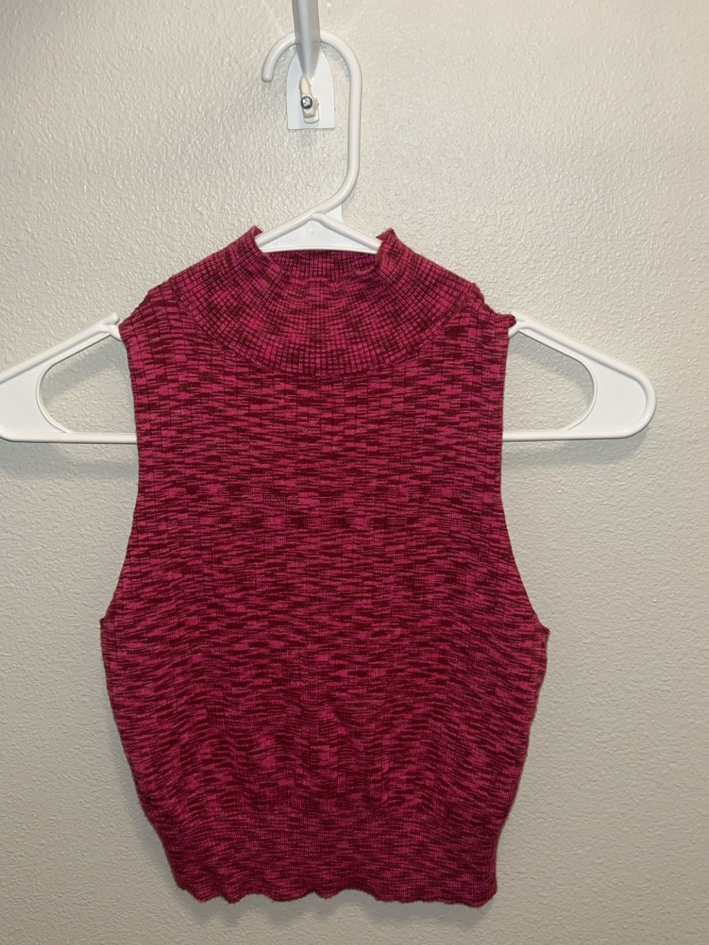 wild fable Heathered Magenta Sleeveless Mock Neck Crop Top